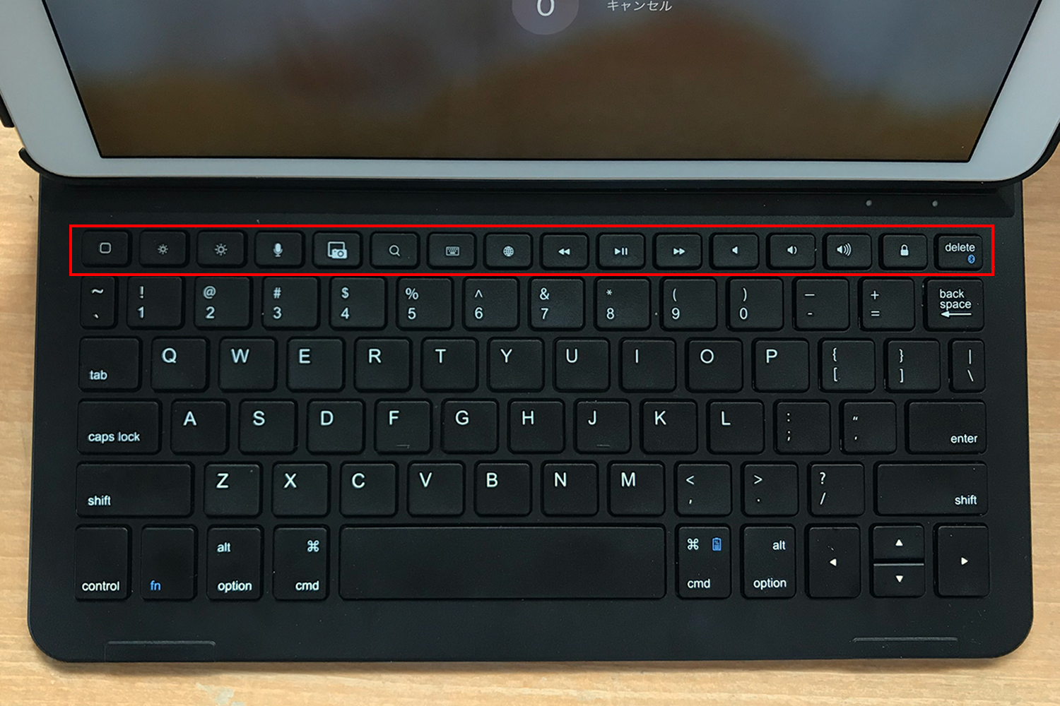iPad ProキーボードInateckのファンクションキー